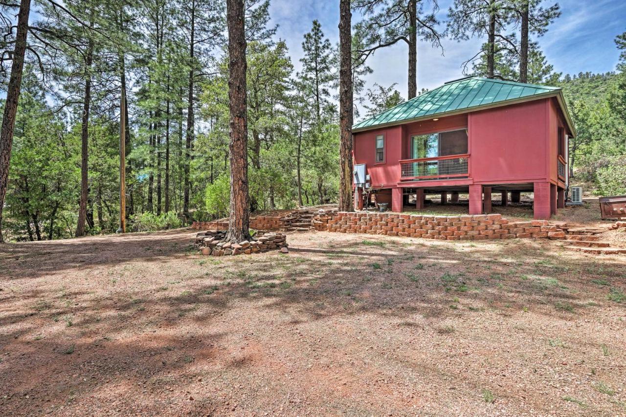 Romantic Strawberryandpine Studio Cabin With Deck! Exterior foto