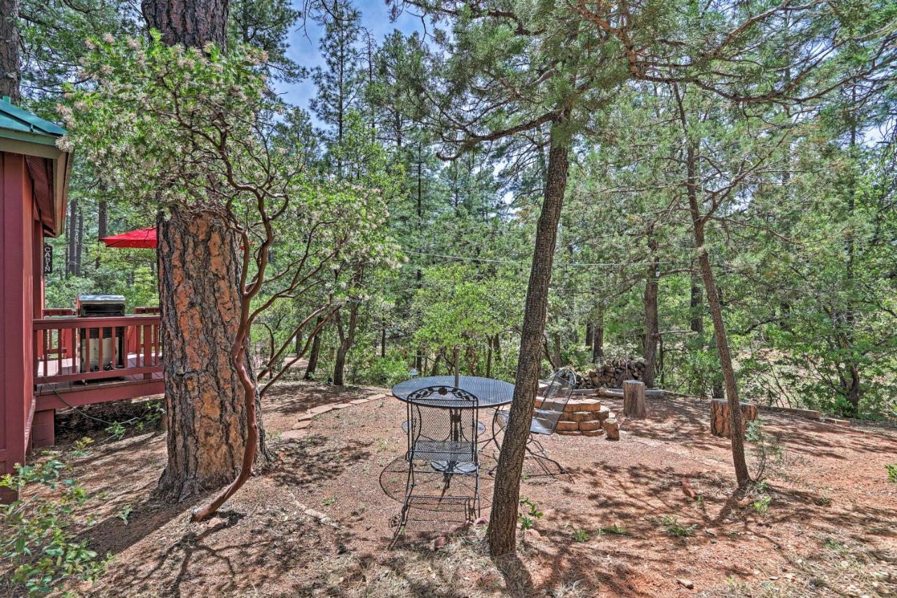 Romantic Strawberryandpine Studio Cabin With Deck! Exterior foto